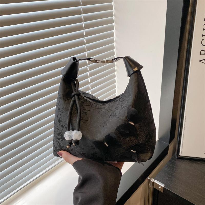 New Chinese style national style bag women's 2025 new trendy fashion super fire hand bag casual shoulder messenger bag