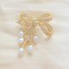 Xiaoxiangfeng bow corsage jewelry luxury high-end freshwater pearl buckle temperament versatile coat coat brooch
