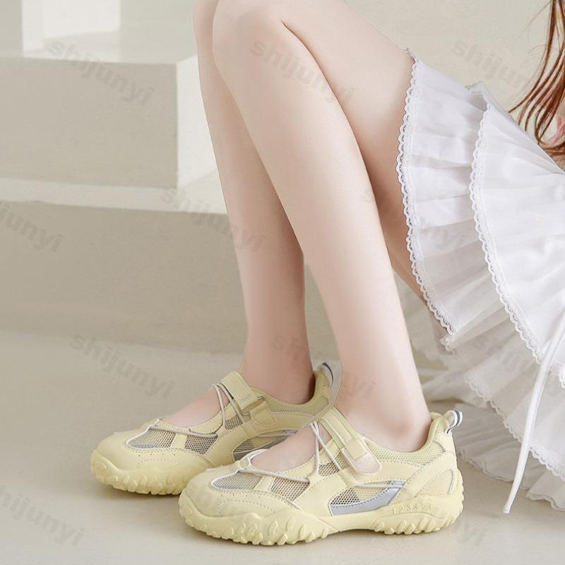 Fashion 2025 Summer New Mesh Breathable Casual Sports Shoes for Women Fashion Trend Comfortable Versatile Shallow Mouth Chunky sneakers