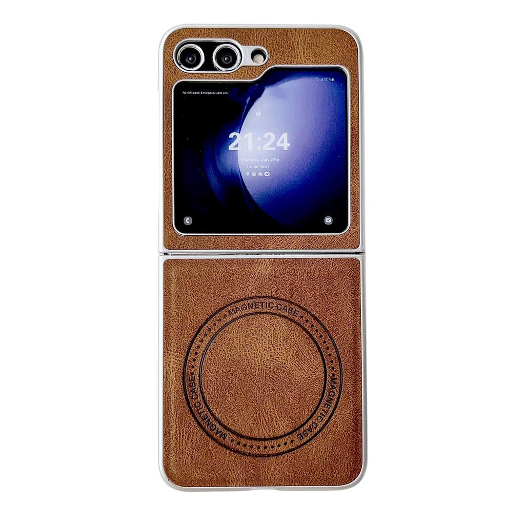 Magnetyczne etui Samsung Galaxy Z Flip7 Retro z fakturą Crazy Horse do Flip6/5