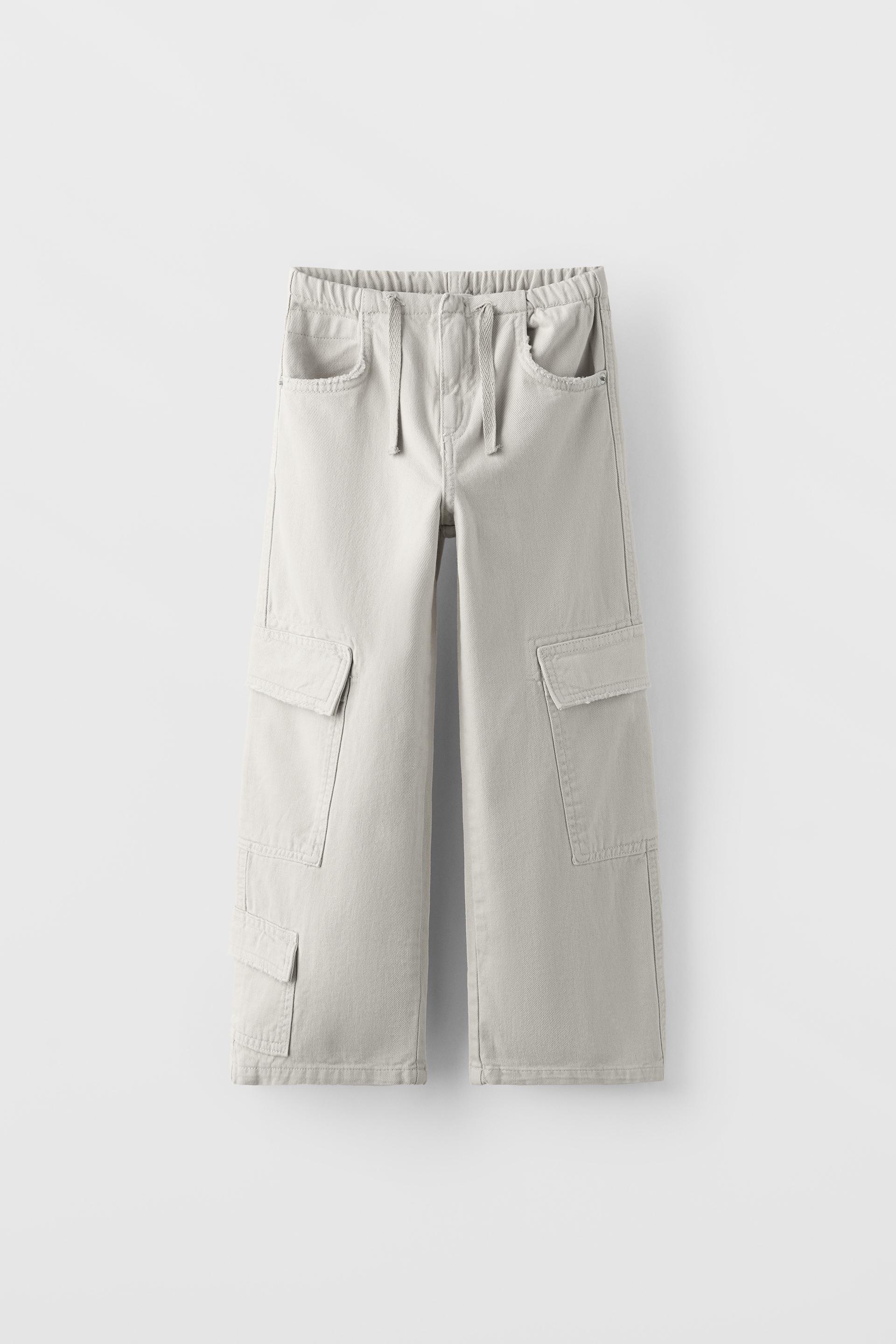 

ШИРОКИЕ ДЖИНСЫ-КАРГО