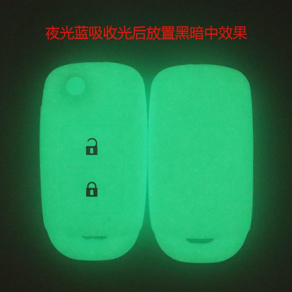 Suitable for Changan folding 2-button plug-in key case Benben estar Yuexiang Yidong cs15 Ruichi key case