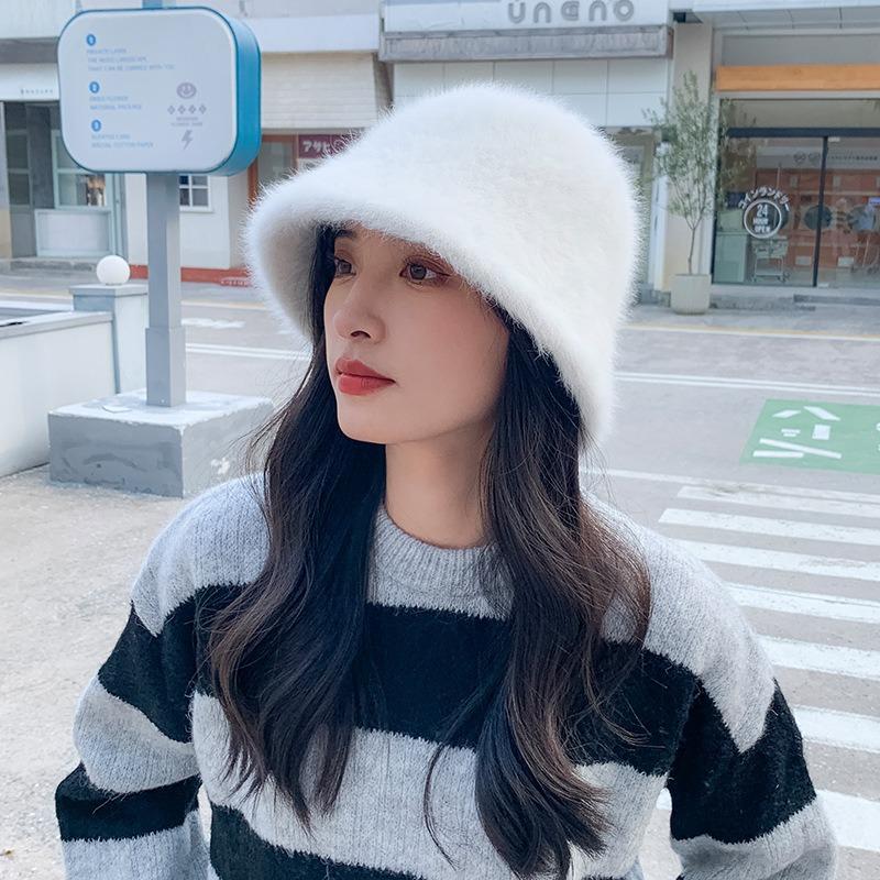 High-end hairy white rabbit fur bucket hat women's autumn and winter versatile bucket hat showing washbasin hat