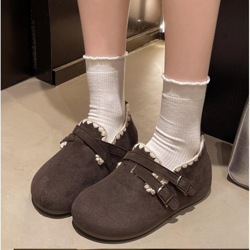 Thick bottom inner height increase, velvet warm women's winter new versatile all-inclusive one-pedal cotton shoes tide