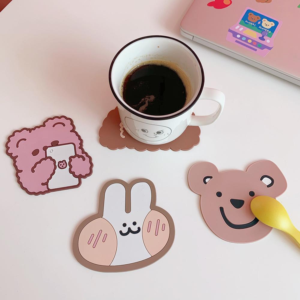 1 mantel individual de silicona con dibujos animados para mesa de comedor, posavasos, accesorios de cocina, tapete para taza, bar, tazas, almohadillas para bebidas con dibujos de animales.