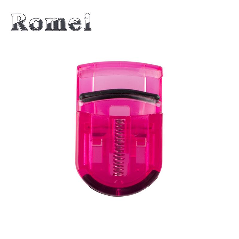 Compact Plastic Eyelash Curler with Free Silicone Pad