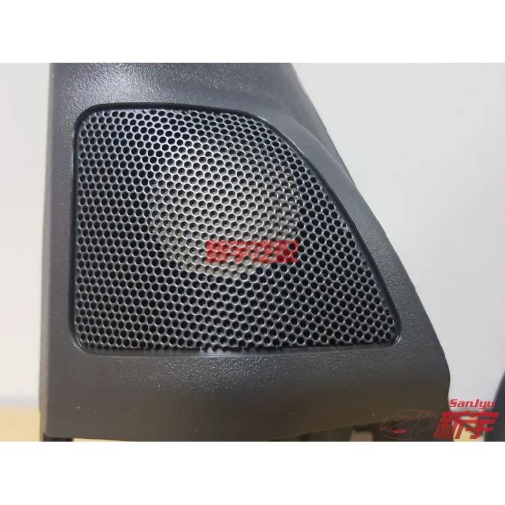 Pajero V93V97V87 TRIM,FR DOOR SASH Loudspeakers In Front of the Cover, the Triangle Cover 7221A419 7221A420