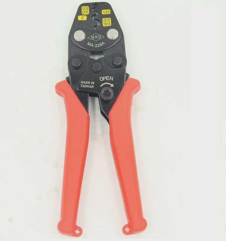 Taiwan Multi-Function Electrician Ratchet Crimping Pliers for Bare Terminals and Copper Nose Clamps.