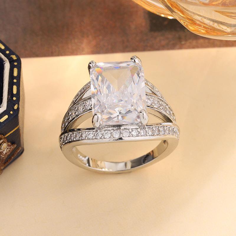 925 Silver Plated Hyperbole Cubic Zirconia Rings for Women Luxury Wedding Bands Accessories Anniversary Party Jewelry