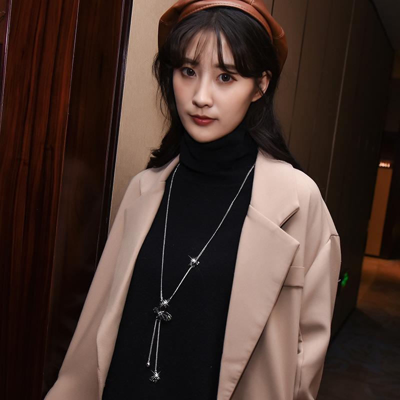 2021 Autumn And Winter Double Butterfly Sweater Chain Fashionable And Simple Long Versatile Necklace Women