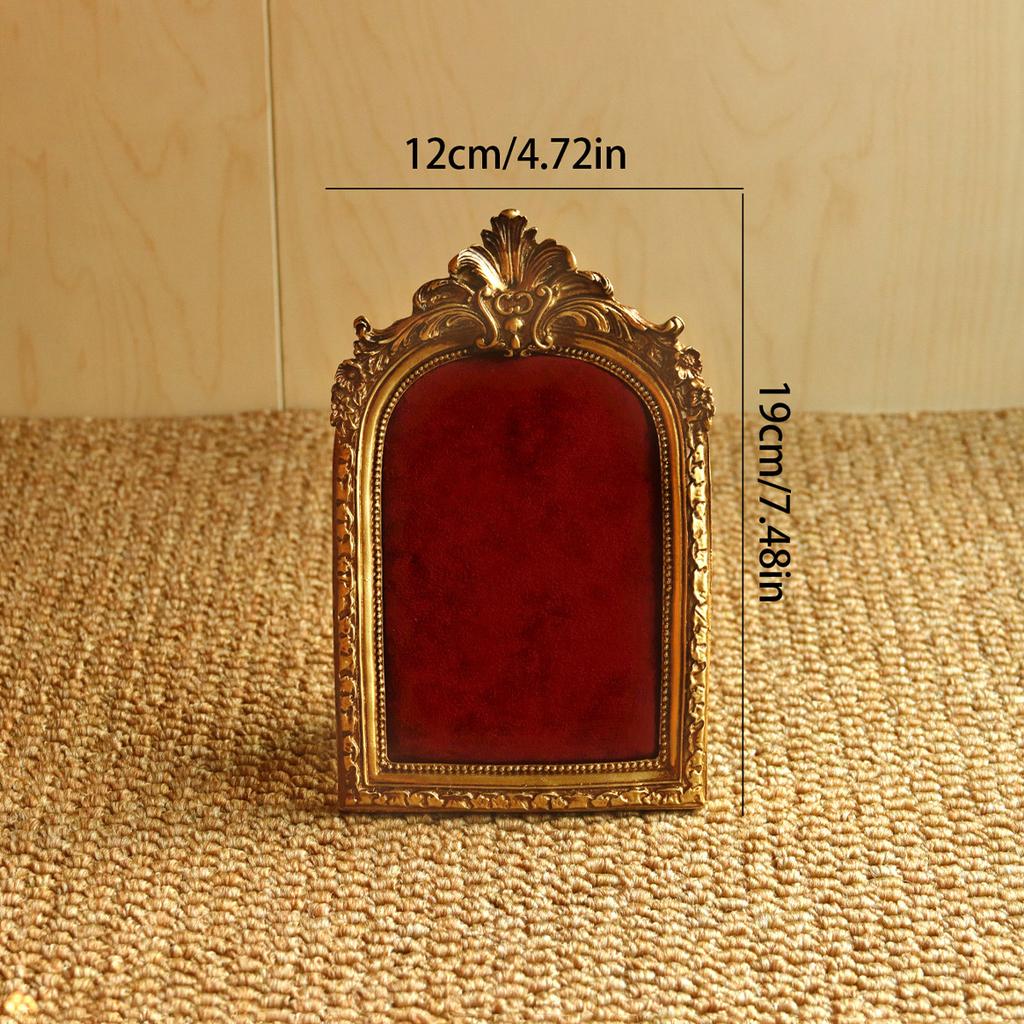 Vintage Resin Velvet Jewelry Display Stand Retro Necklace Bracelet Earring Pendant Display Props Holder Classic Jewelry Stand