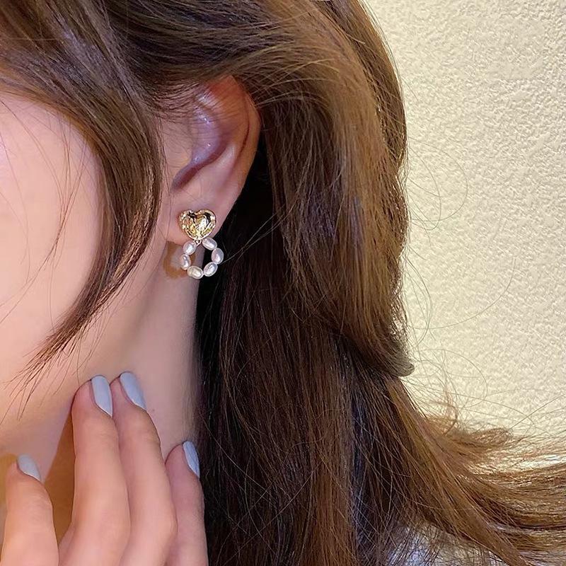 Romantic Love Heart Design Natural Freshwater Pearl 14K Gold Filled Ladies Stud Earrings  For Women Anti Allergy Gifts