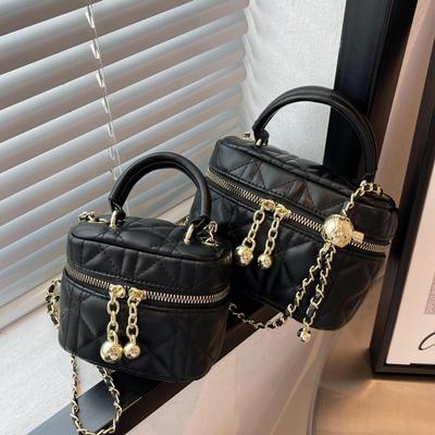 Portable Small Bag Women's Autumn and Winter 2026 New Diamond Chain Bag Feeling Oblique Span Bag Small Square Bag