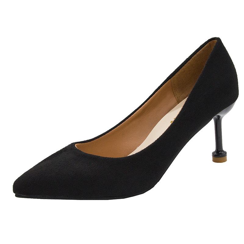 

2025 summer new suede Korean version comfortable shallow mouth single shoes pointed thin heel outer wear versatile one pedal single shoes 34