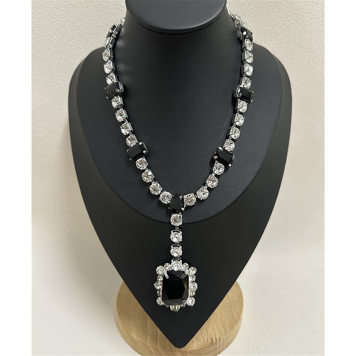 

Tooxika Ретро Тяжелая Промышленность Легкая Роскошь Сверкающий Бриллиант Капля Воды Драгоценный Камень Ожерелье Вечернее Платье Аксессуары для Подиума Колье для Женщин