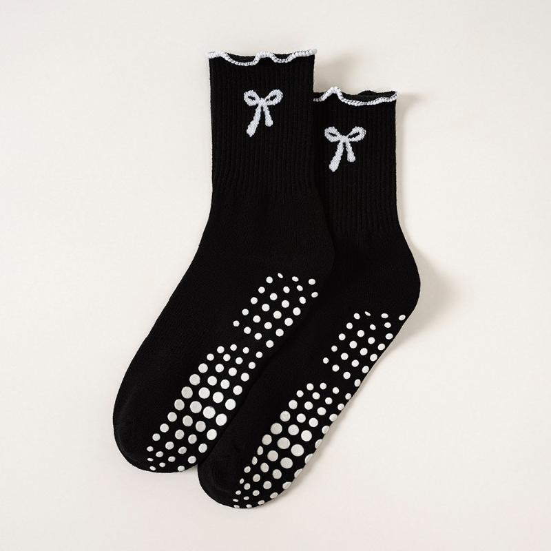 Women Pilates Grip Socks With Ruffle, Cute Non Slip Yoga Socks Bow Frilly Crew Sock For Barre Yoga Dance Workout Barefoot Fitnes
