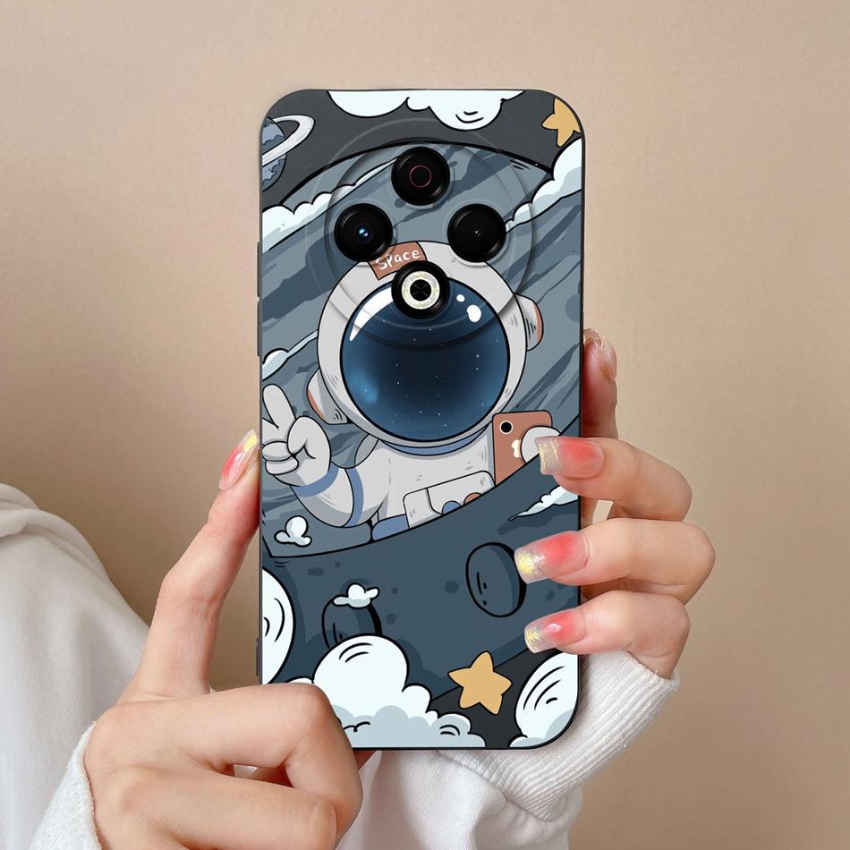For Tecno Spark 30 Pro 30C Phone Case Cool Astronaut Full Coverage Anti Drop Shell For Spark 30 4G 5G Liquid Silicone Back Cover