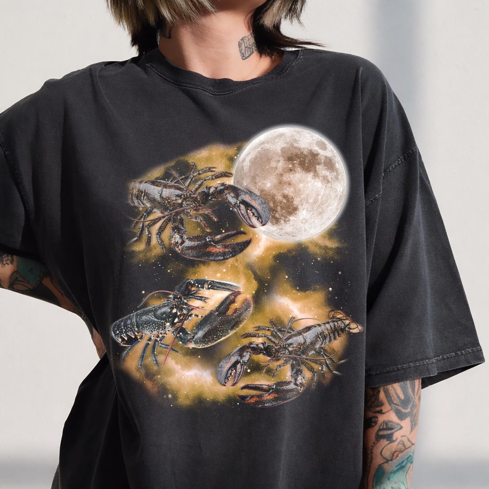 Retro Lobster Moon Graphic T-Shirt, Vintage Ocean Animal Tee S