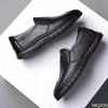 Men's Genuine Leather Bean Bean Shoes New Soft Soled Loafers Versatile Fashion Business Shoes Casual Light Male Flats Zapatos