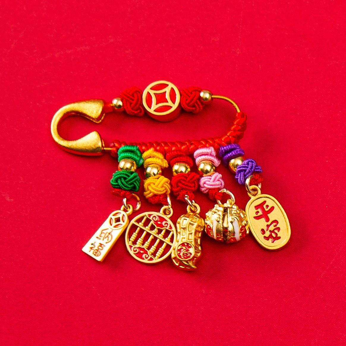 Hand-Knitted Sand Gold Chinese Style Red String Vajra Knot Brooch Pendant - DIY Craft Accessory