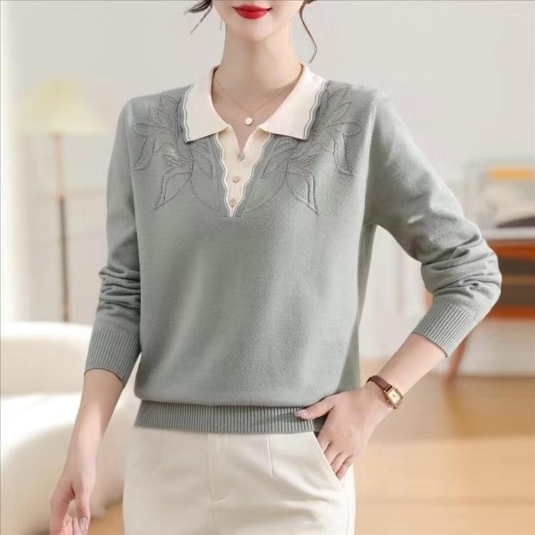 Thickened Knit Sweater for Middle-Aged Women: Stylish Autumn/Winter Pullover