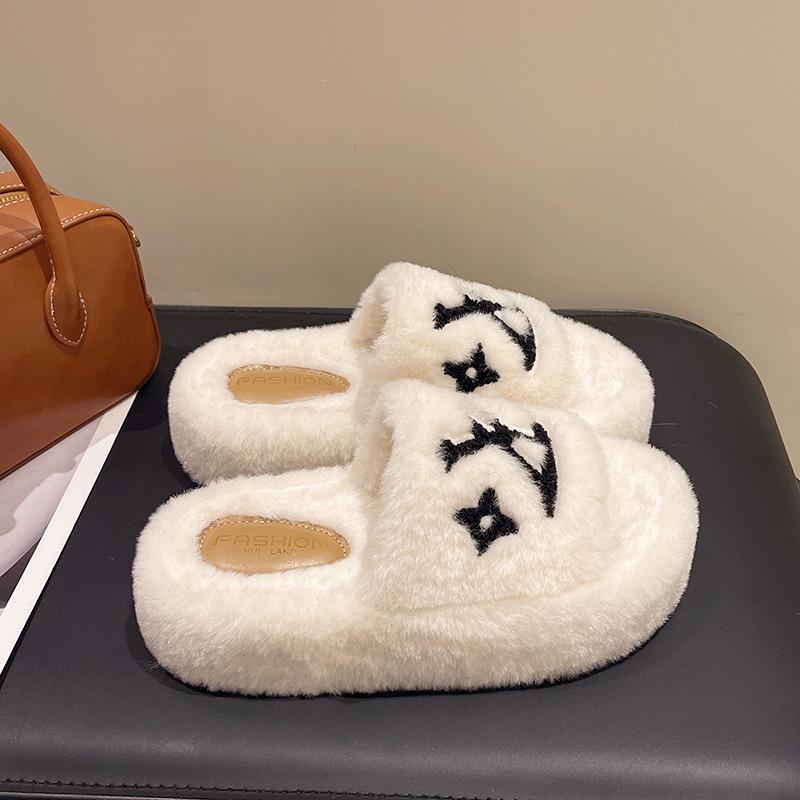Thick Bottom Heightening Fluffy Slippers Women's Wear 2025 New Autumn and Winter Internet Celebrity Popular Home Fluffy Cotton Slippers
