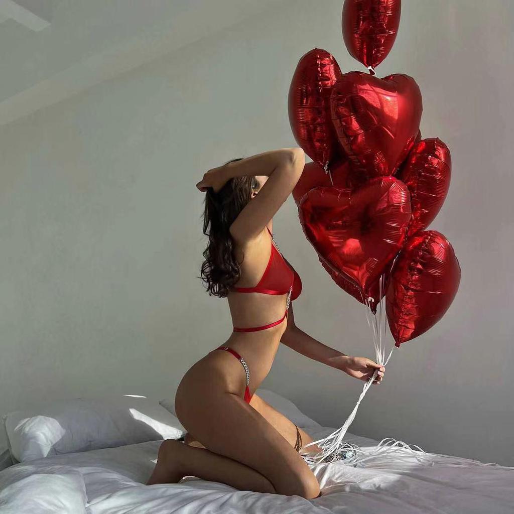 Wire-Free Mesh See-Through Metal Chain Erotic Lingerie Three-Piece Set