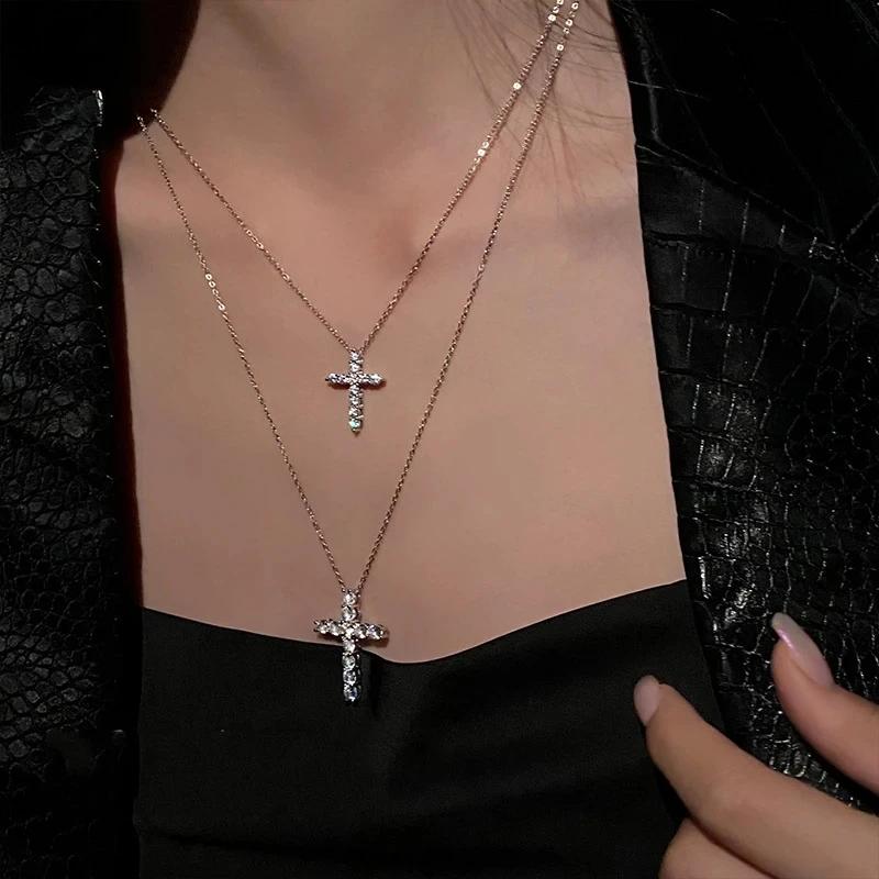 2024 Punk Neo-Gothic Shiny Zircon Double Cross Necklace for Women Fashionable Accessorize Daily with Anniversary Gifts