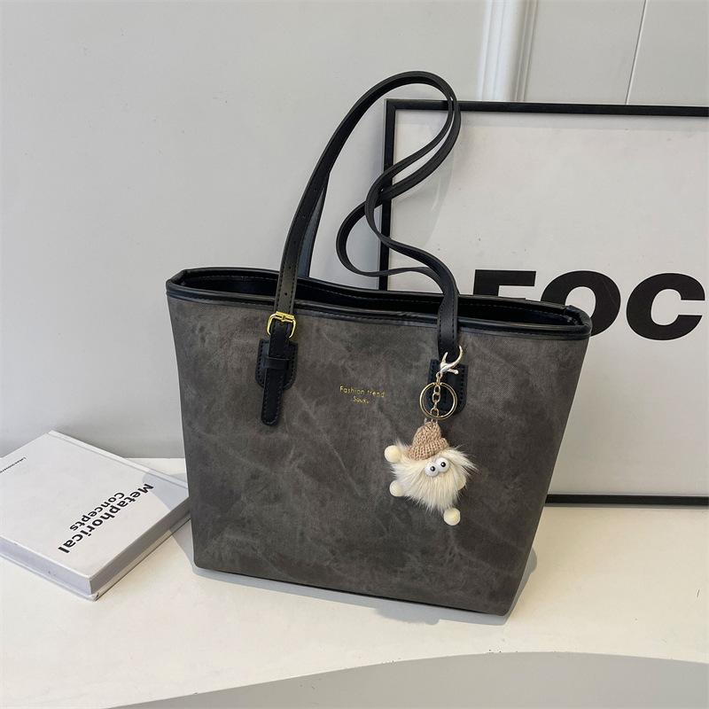 Large-capacity Bag Women's 2025 New Autumn and Winter Light Luxury Niche Versatile Commuter Bag Premium Texture Shoulder Tote Bag