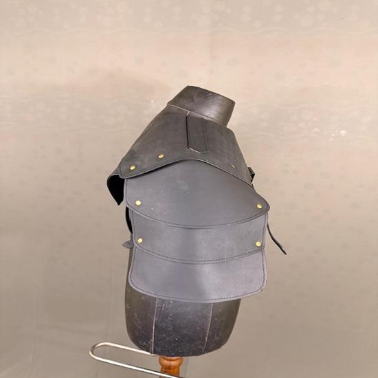 Black Leather Medieval Pauldrons Adjustable Straps, LARP, Cosplay Armor