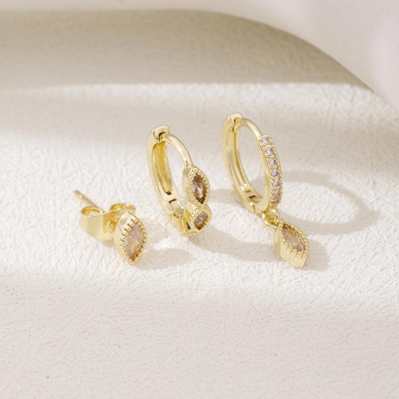 Exquisite Inlaid Zircon Waterdroplet Shaped Hoop Earrings for Women Ladies Temperament Charm Stud Earrings Jewelry Accessories