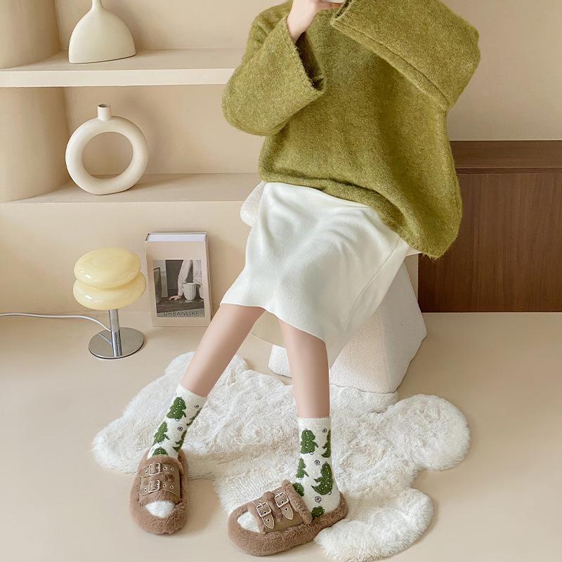 5 Pairs of Autumn and Winter Mink Velvet Cute Cartoon Women's Socks Warm Thickened Sleep Socks Floor Socks Mid-calf Padded Spotted Cow Socks