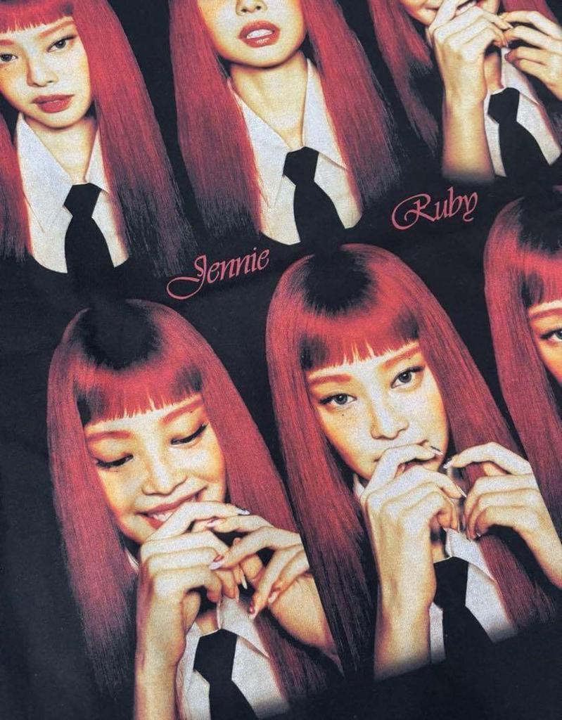 [USED] Jennie Ruby T-shirt Blackpink LISA