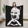 Art The Clown Terrifier Vintage Koralowy Polarowy Pluszowy Koc Super Miękka Kołdra do Domu Samochodu Wiosna i Jesień
