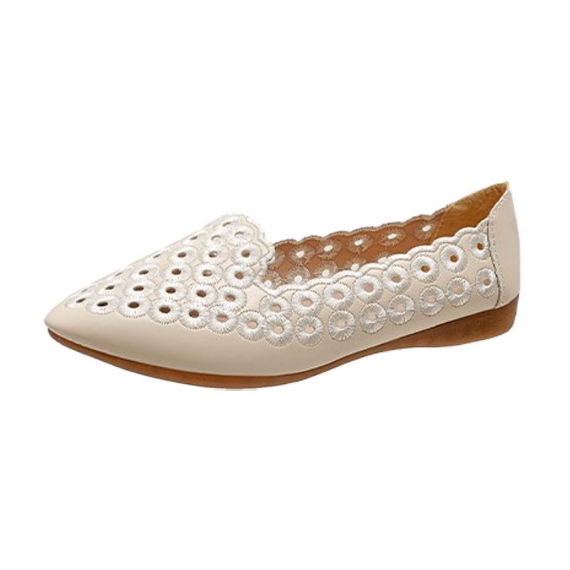 2025 Women's Soft Leather Breathable Slip-on Sandals