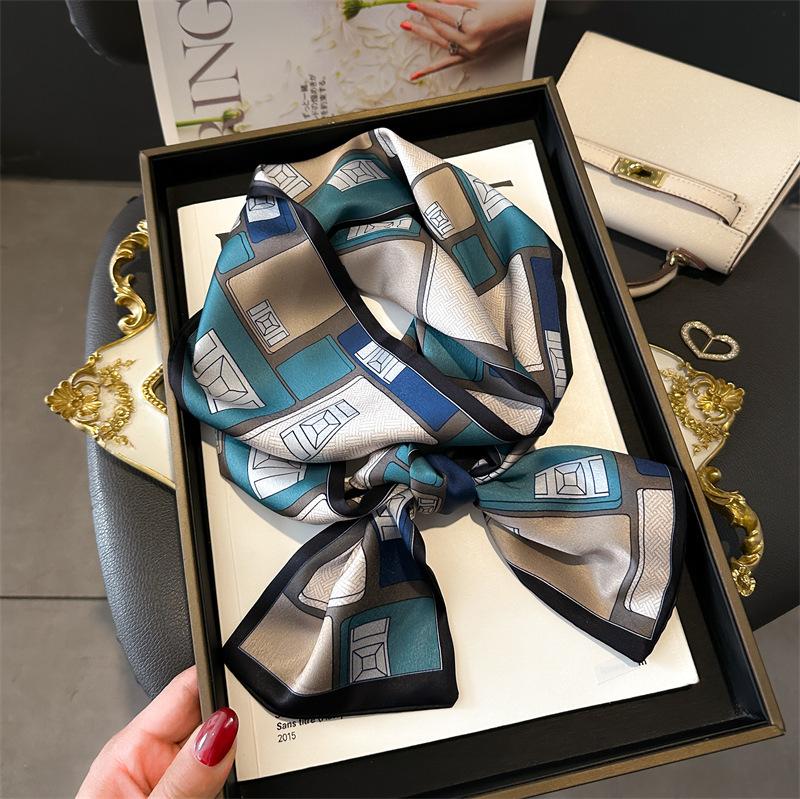 French Polka Dot Silk Scarf Headband Neckerchief Foulard Female Hair Scarfs Neck Tie Lady Skinny Scarves Soft Satin