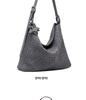 2025 Autumn/Winter Large Capacity Woven Vintage Shoulder Tote