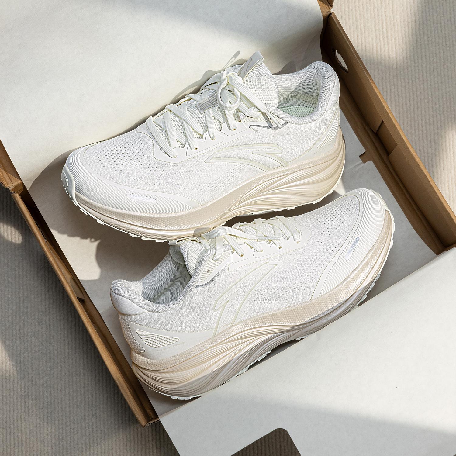 

Кроссовки для бега Stinger 5 2025 года, женские, летние, новые, профессиональные, нескользящие, для учеников младших классов, спортивная обувь для тестирования тела 35.5