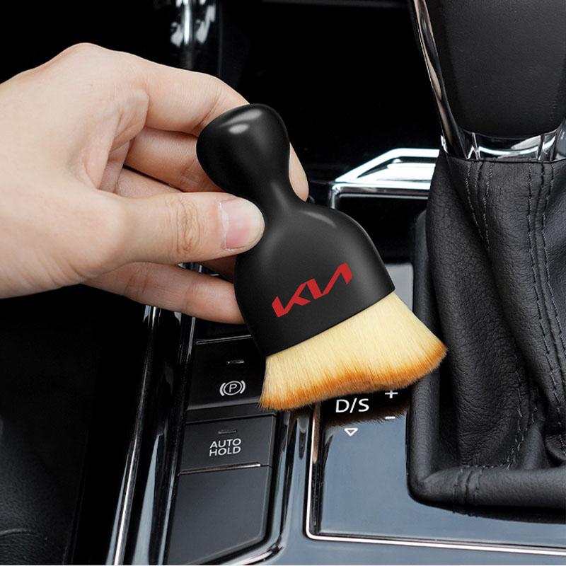 Car Interior Cleaning Soft Brush Dust Remover Car Accessories For Kia Rio Sportage R K3 K4 K5 Ceed Sorento Cerato Soul