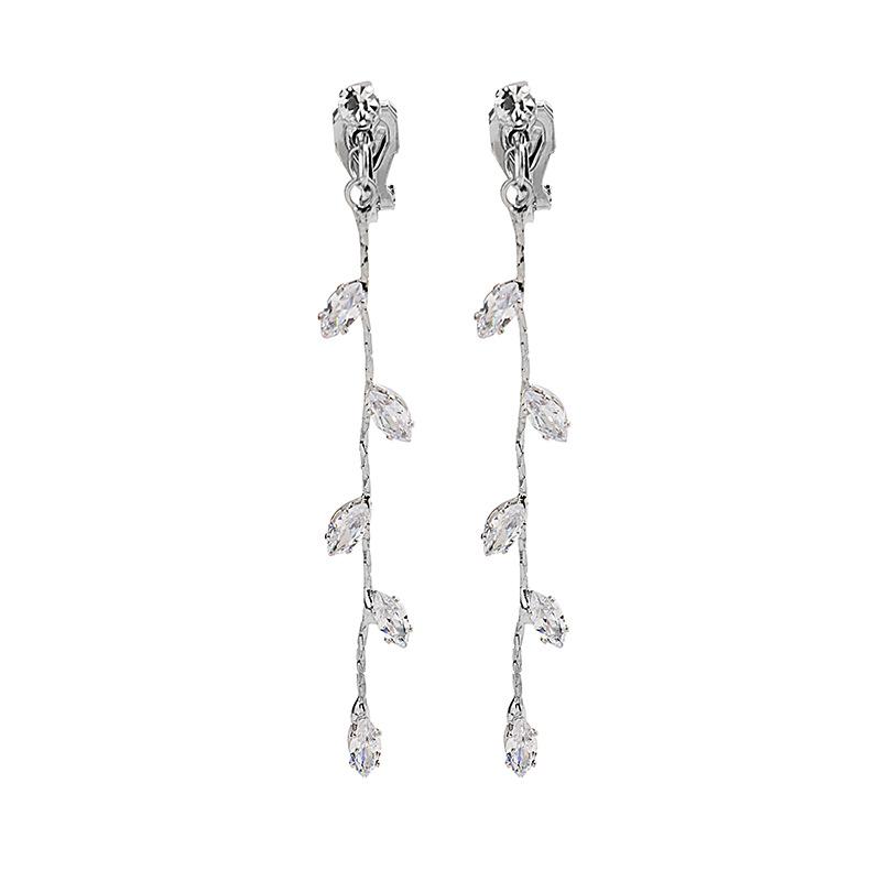 Dongdaemun Earrings Temperament Slightly Inlaid Zircon Small Fresh Leaves Fringed Long Earclips Elegant Earrings
