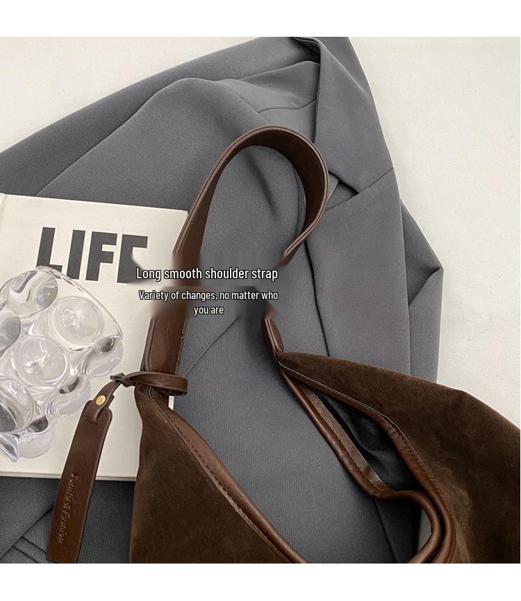 Geantă Tote de Umăr Retro Mată de Mare Capacitate pentru Femei - Moda Toamnă 2023