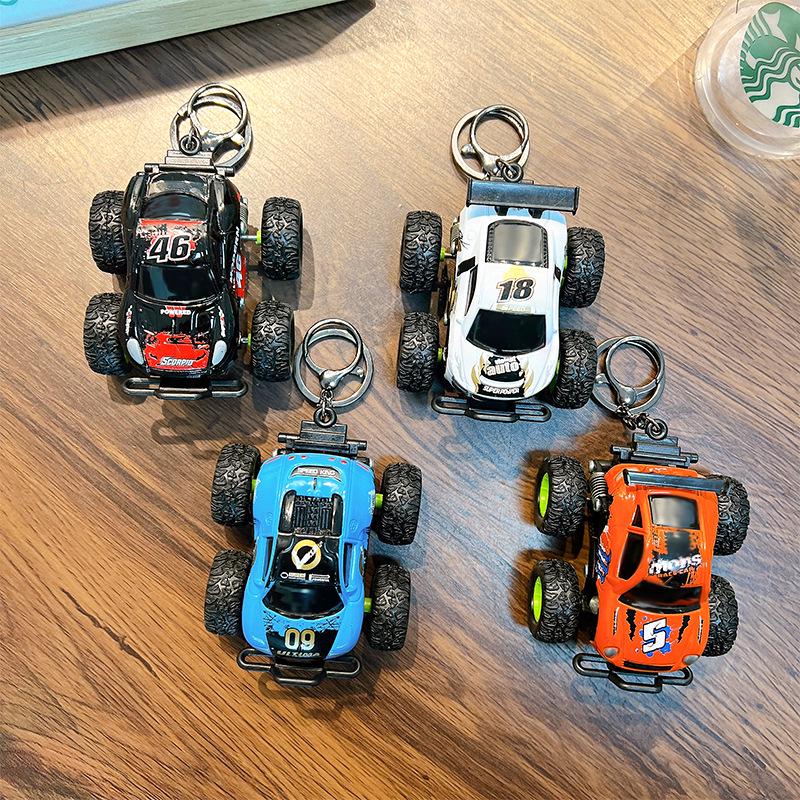 Mini Pull-Back Cartoon Car Keychain Pendant - Trendy Cool Toy Ornament & Claw Machine Gift