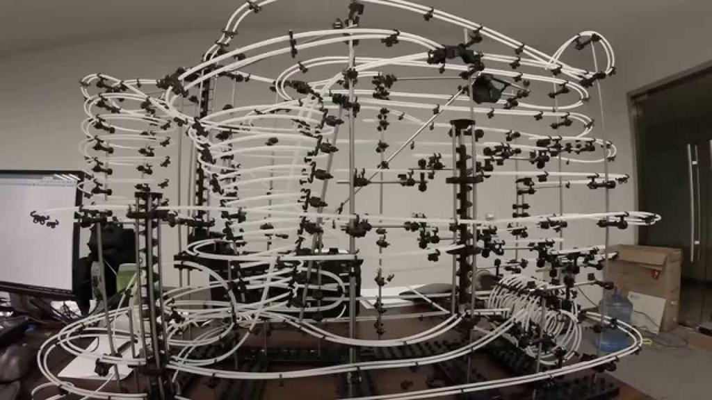 SPACE RAIL 231 Endlosschleife Space Rail Pädagogisch Gehirn Futuristisch Achterbahn Pädagogisch Ein Tolles Dekorationsstück Nein. Puzzle, Training, Untersetzer-ähnlich