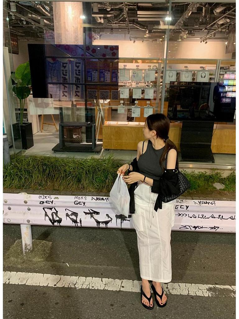 Korean Chic 2026 Spring/Autumn Casual Back Slit Double Pocket Midi Skirt for Women