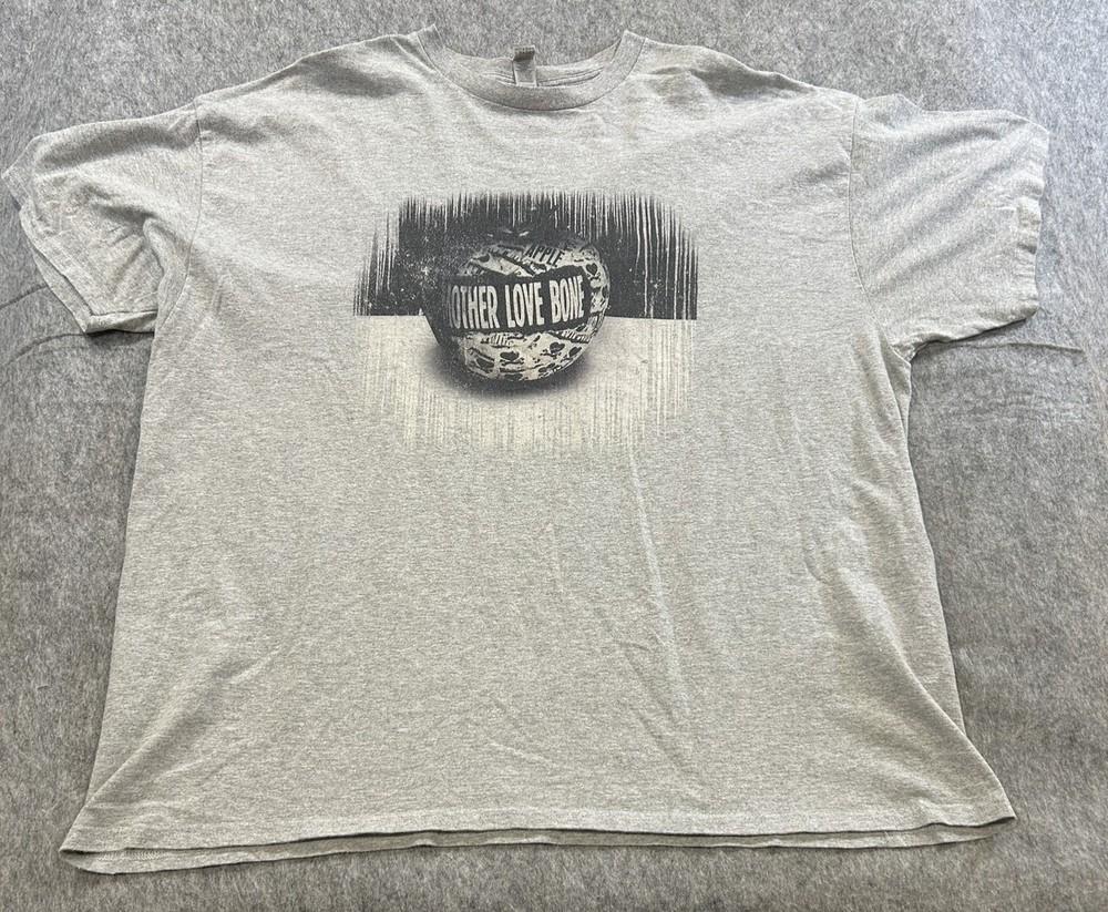 Merry Christmas Mother Love Bone Band 90s Gray Gift For Fans Reprint All Size U6 Unisex T-Shirt L