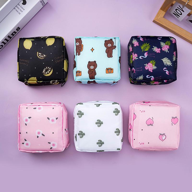 High-End Cube Sanitary Napkin Storage Bag Travel Makeup Organizer