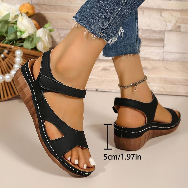 Chaussures Velcro de grande taille Sandales à semelles épaisses Talons compensés cousus pour femmes Tongs de plage
