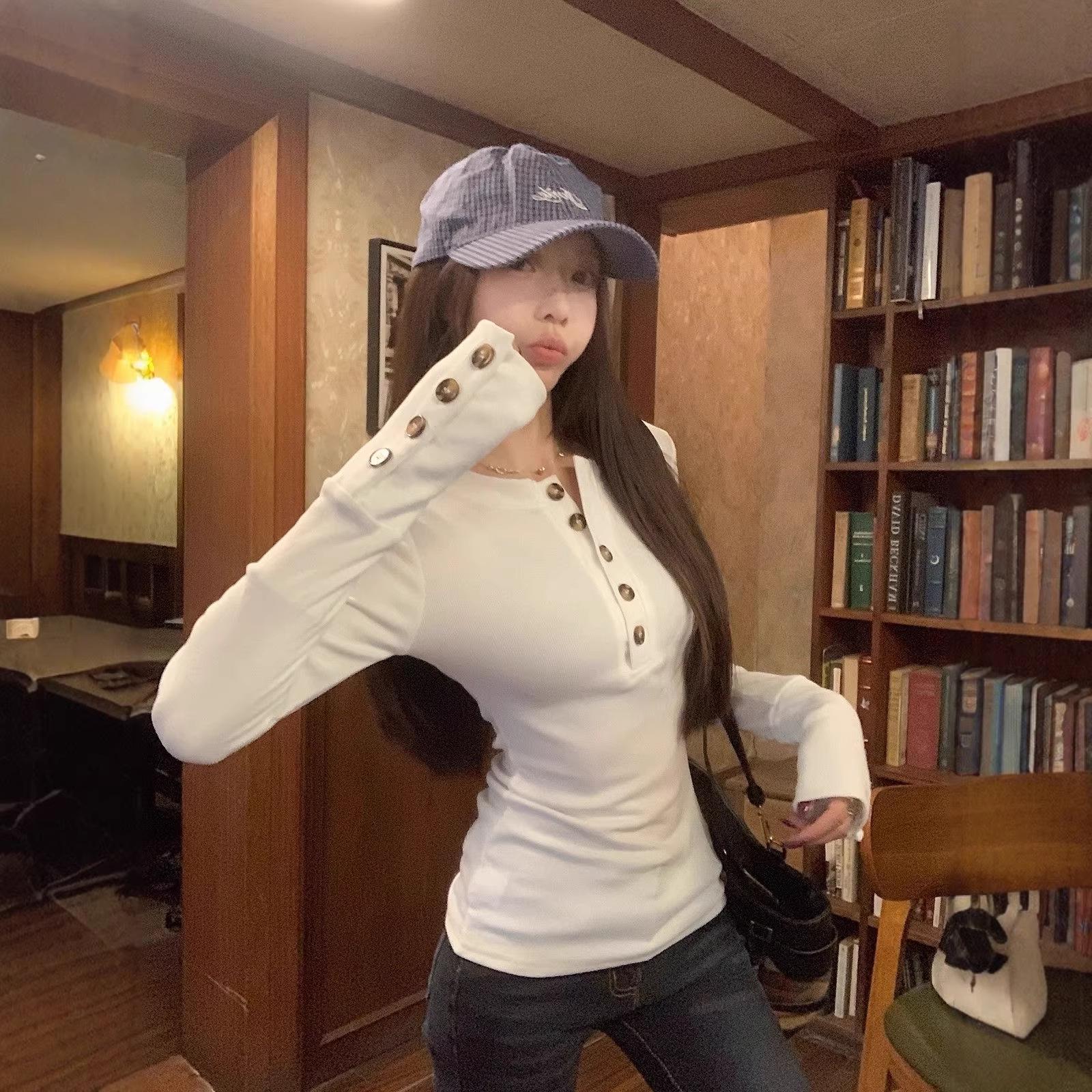 

Spicy Korean Style Slim Fit Long Sleeve Base Layer Top for Autumn and Winter L белый