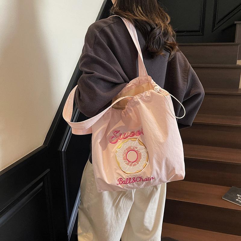 Süße Dame Schultertasche mit großem Fassungsvermögen leichte Reise Nylon-Tasche Umweltschutztasche vielseitige Donut-Tragetasche