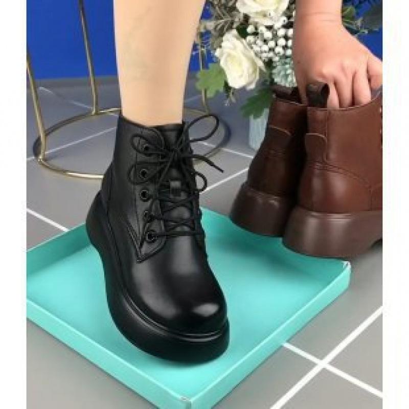 

Retro thick-soled heightening lace-up short boots for women in the autumn of 2025, new round head side zipper British style Martin boots for women 35